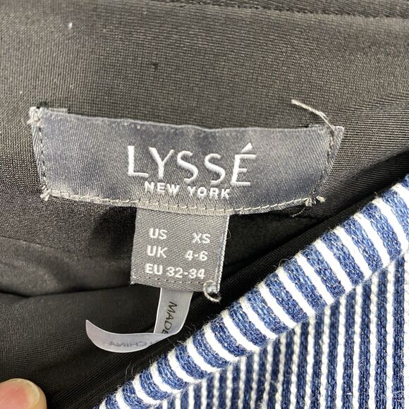 Lysse Leggings Pants Women Size XS Blue Railroad Stripe Slimming Pull on - Picture 12 of 12